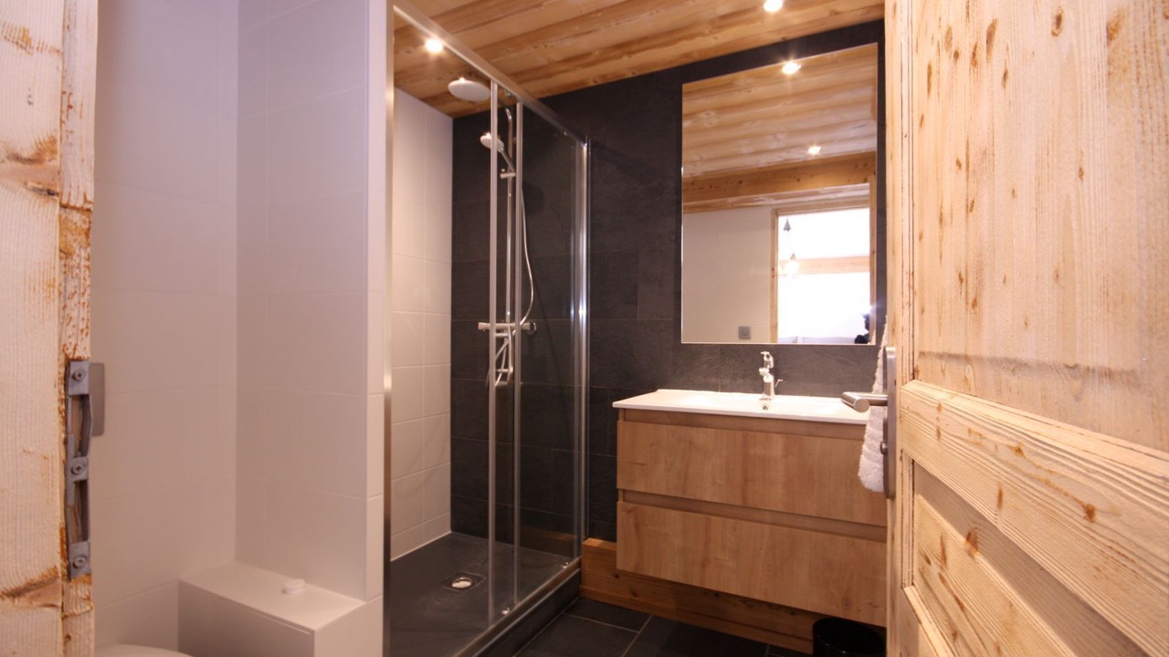 Photo of Bathroom in Le Bettaix