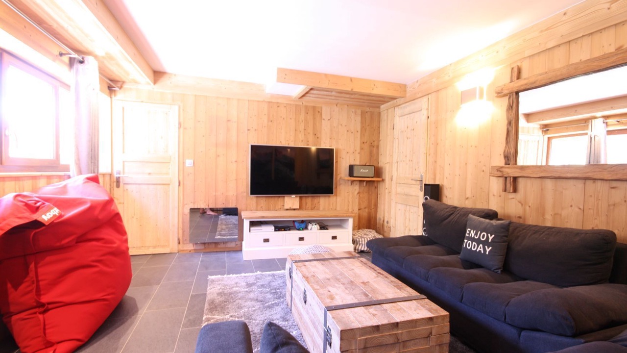 Photo of Livingroom in Le Bettaix