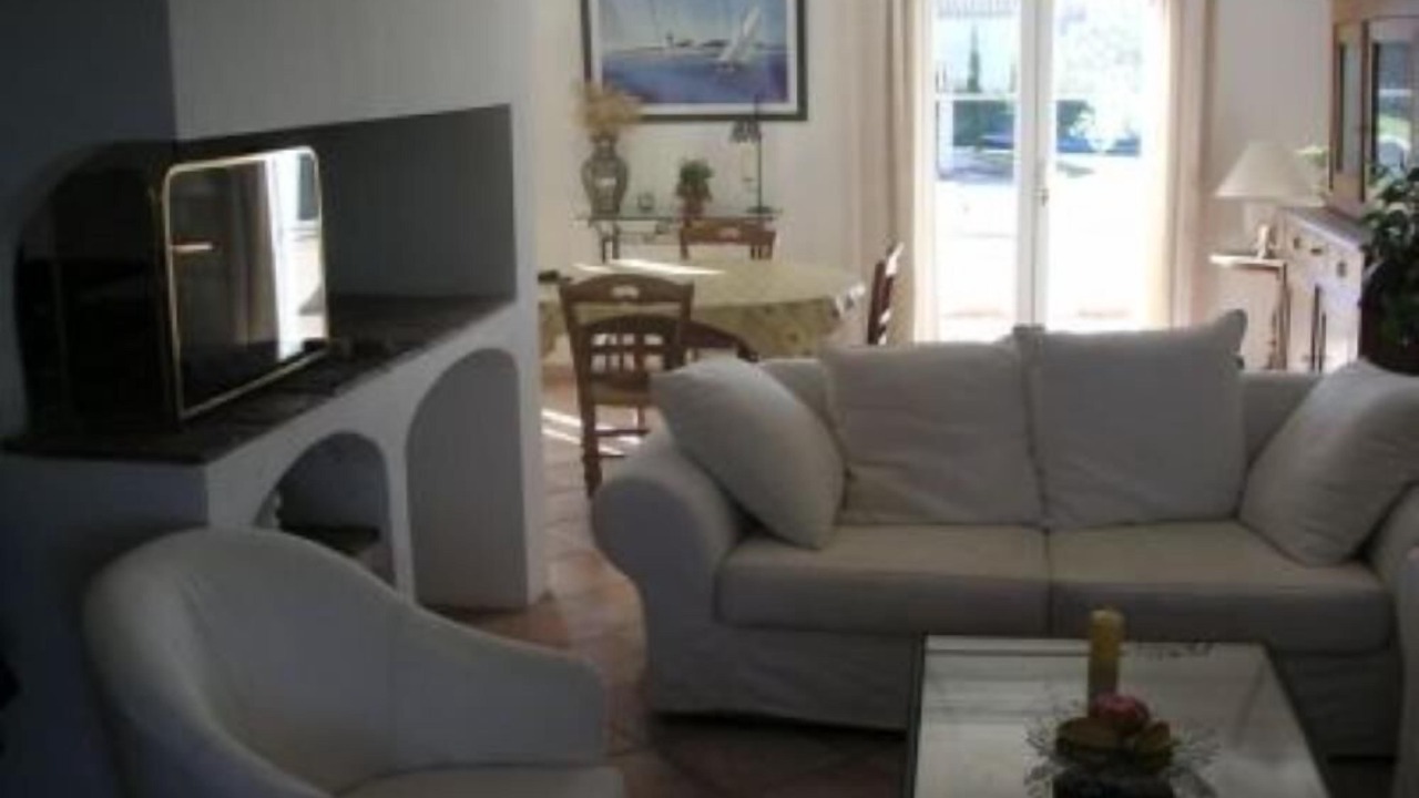 Photo of Livingroom in Eguilles