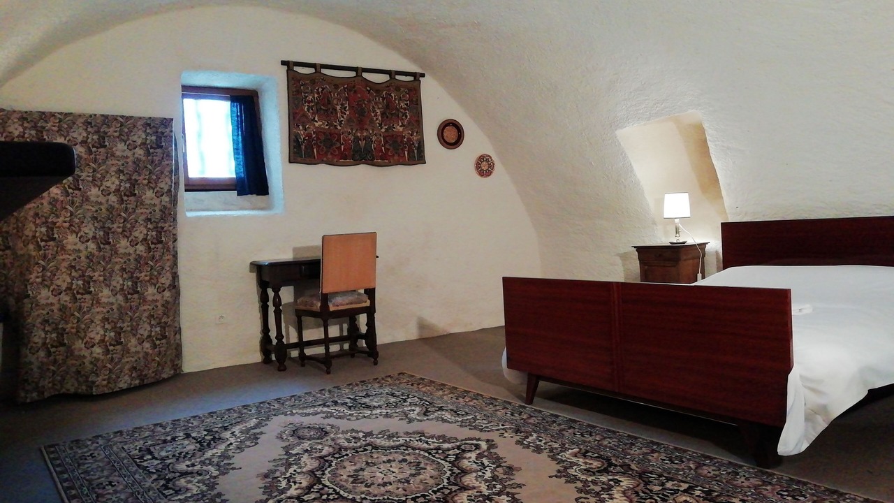 Photo of Bedroom in Saint-Laurent-d'Olt