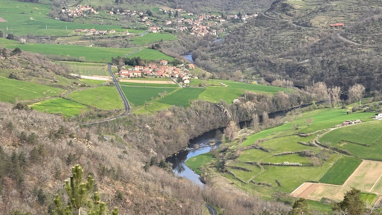 Photo of Outdoor in Villeneuve-dʼAllier