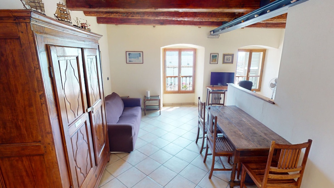 Photo of Livingroom in Old Town
