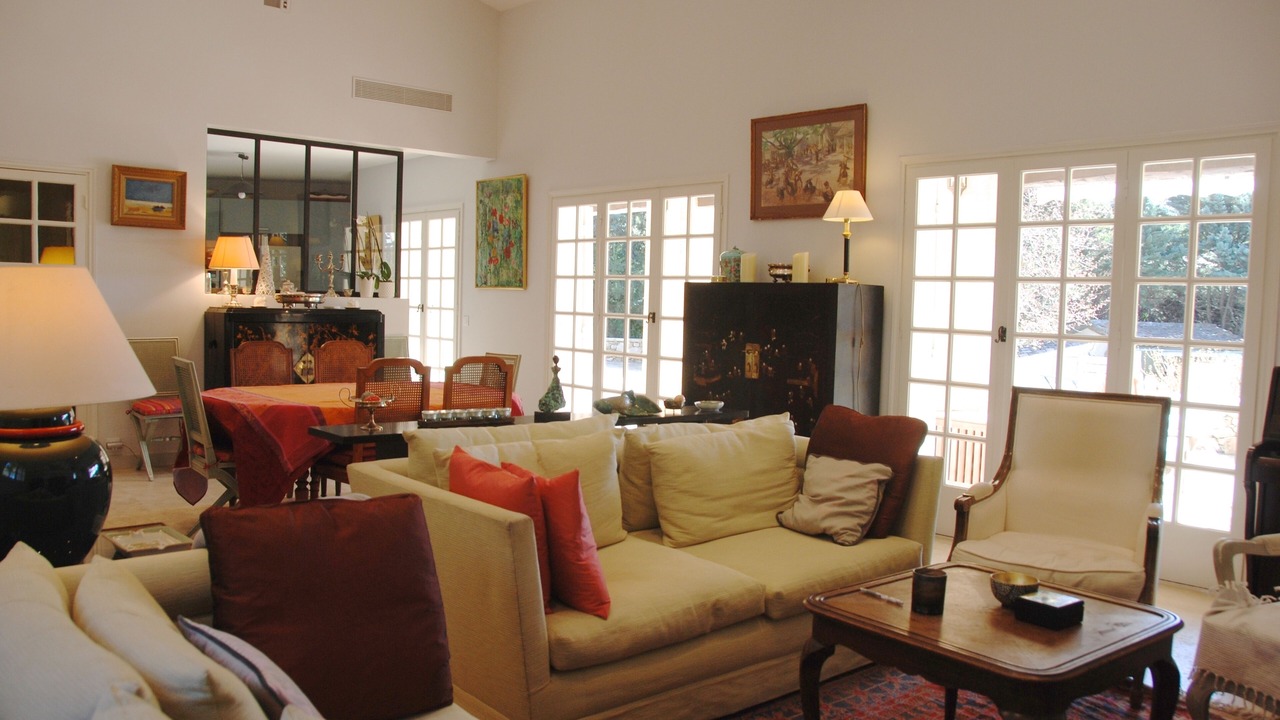 Photo of Livingroom in Saint-Marc-Jaumegarde