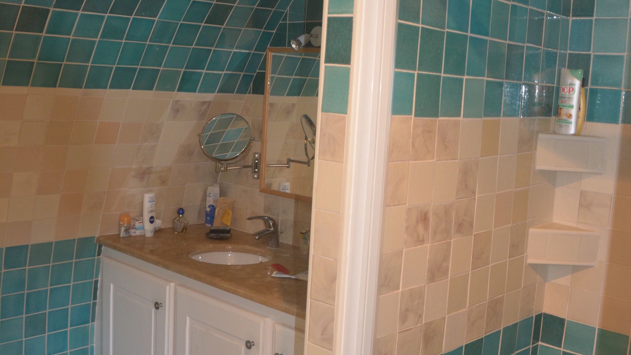 Photo of Bathroom in La Roque-Sainte-Marguerite