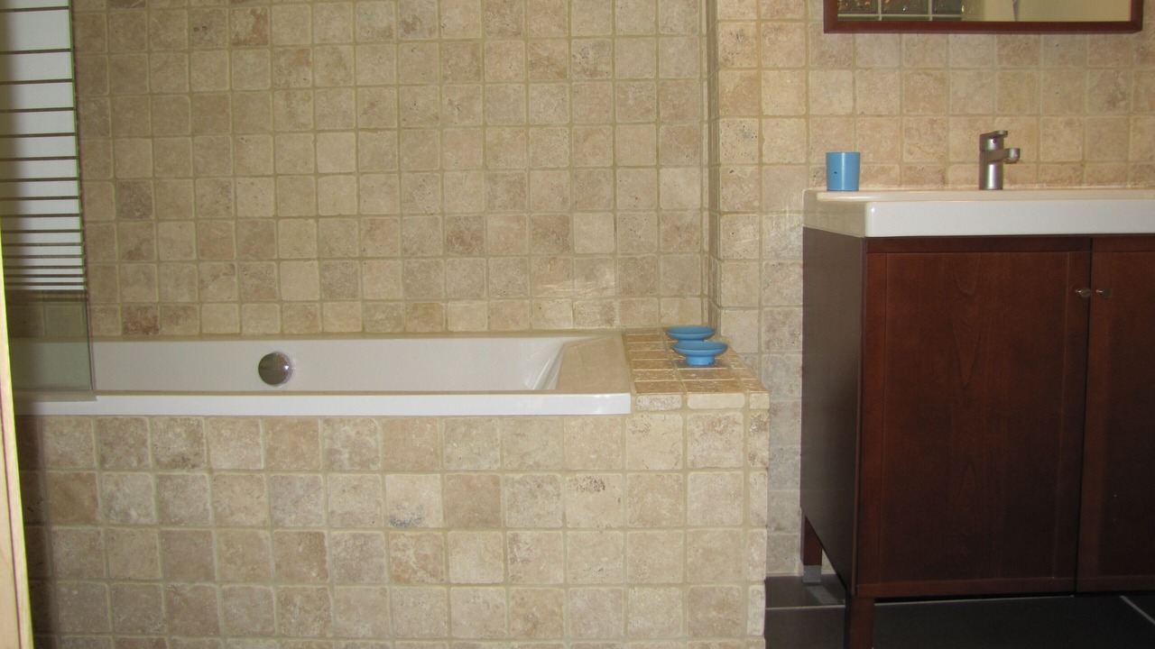 Photo of Bathroom in Rouffiac-des-Corbieres