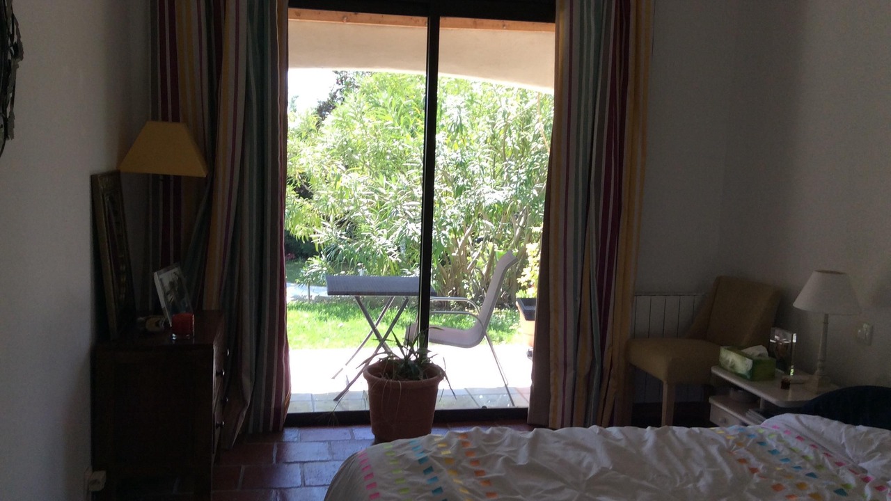 Photo of Bedroom in Eguilles