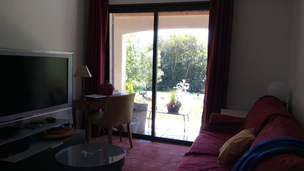 Photo of Livingroom in Eguilles