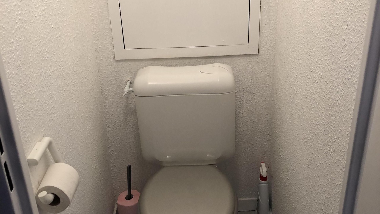 Photo of Bathroom in Arc-1800