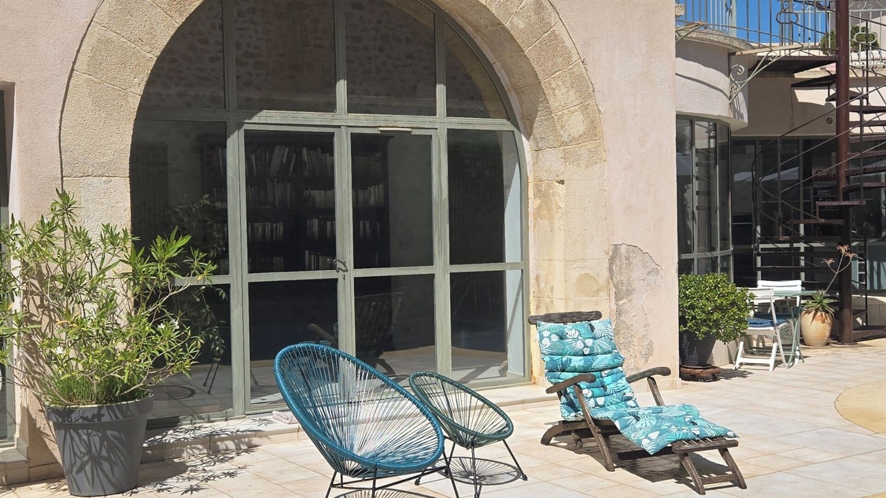 Photo of Outdoor in Saint-Series