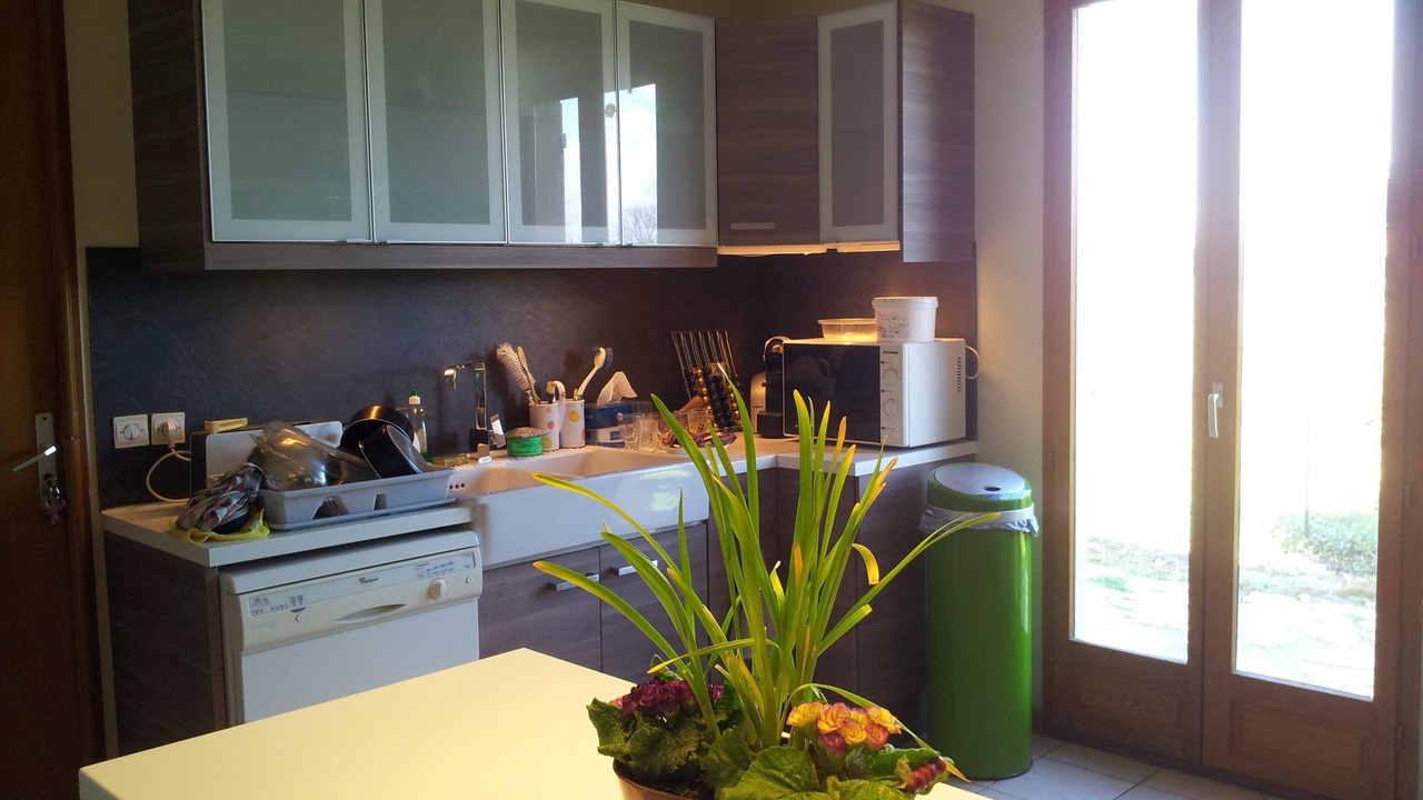Photo of Kitchen in Sainte-Cecile-les-Vignes