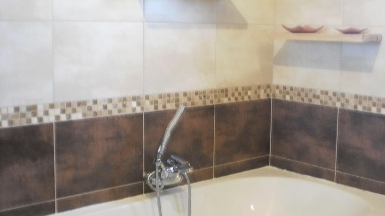 Photo of Bathroom in Sainte-Cecile-les-Vignes