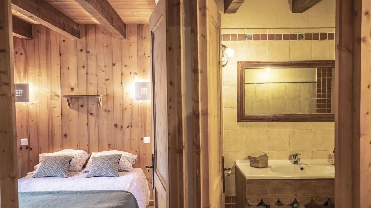 Photo of Bedroom in Saint-Marcel