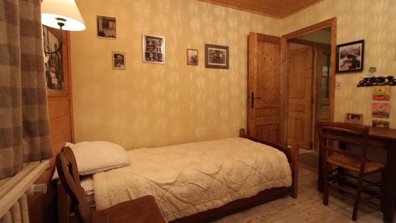 Photo of Bedroom in Les Almes