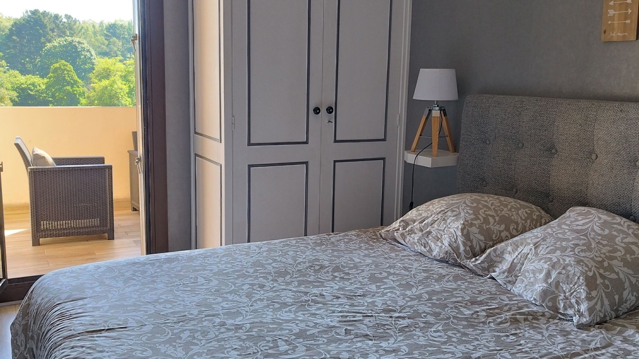 Photo of Bedroom in Bayonne
