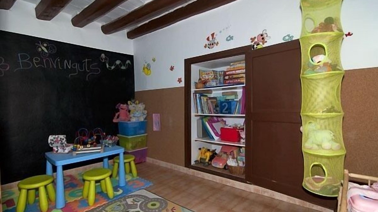 Photo of Others in Olius