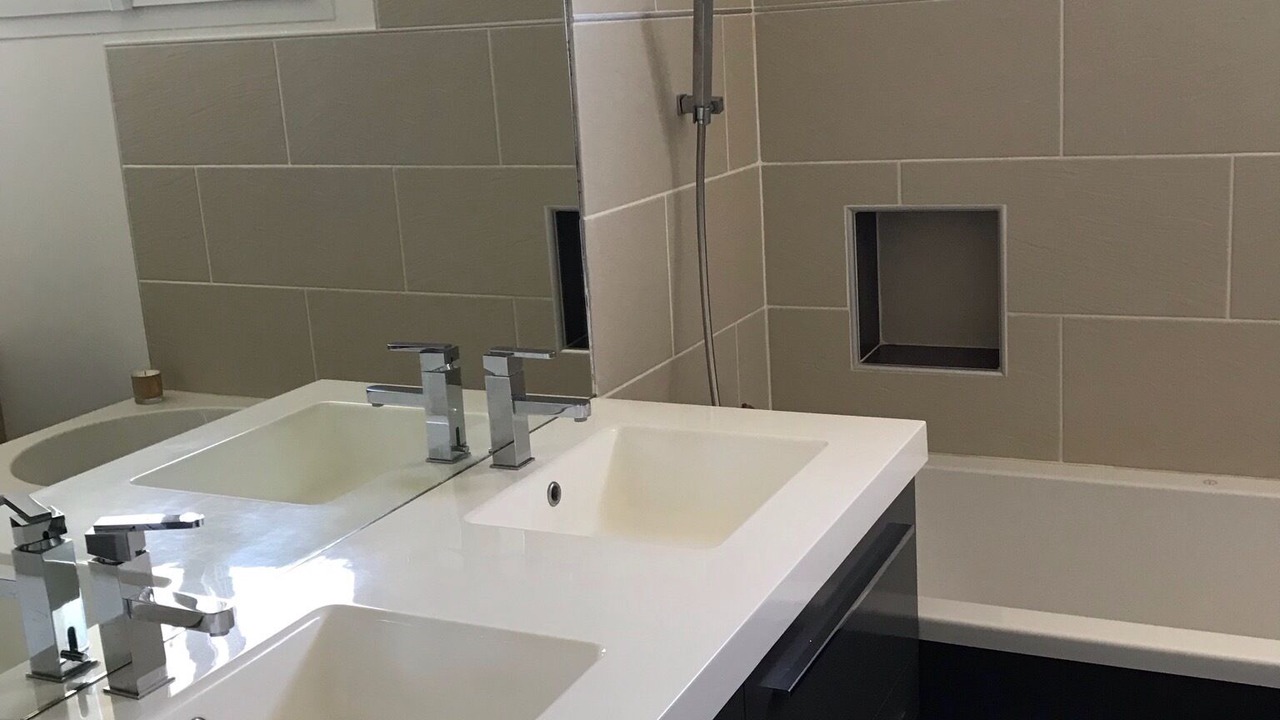 Photo of Bathroom in Beauvoisin