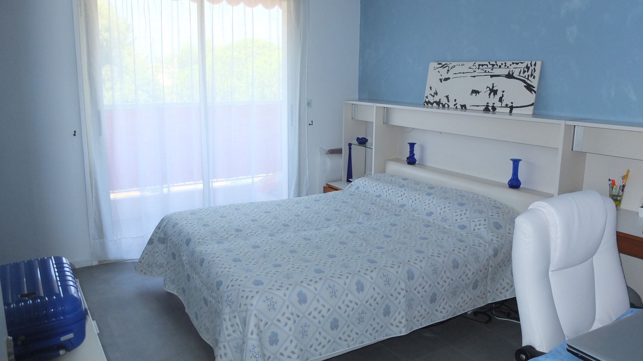 Photo of Bedroom in Saint-Laurent-du-Var