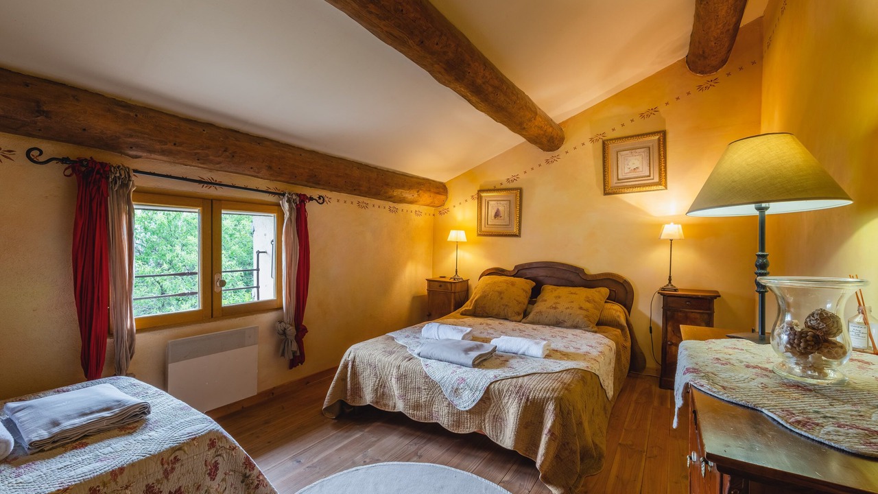 Photo of Bedroom in Montreal-les-Sources
