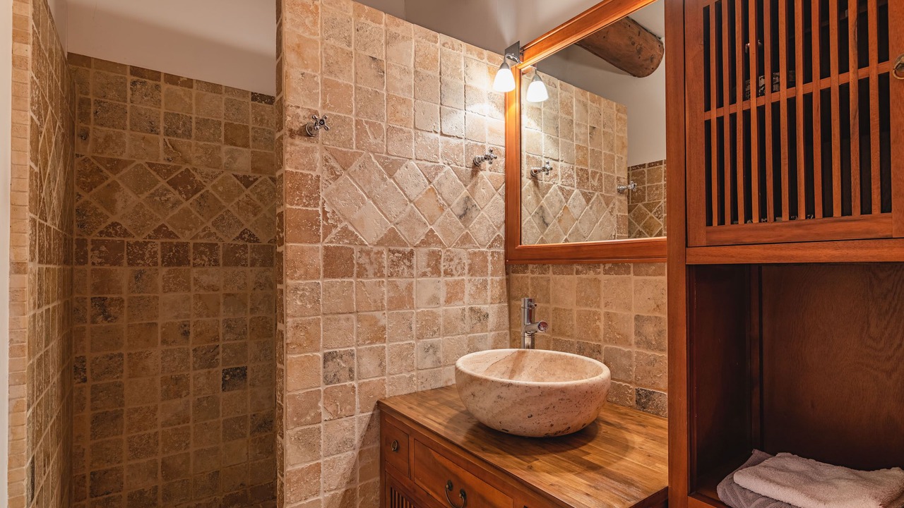 Photo of Bathroom in Montreal-les-Sources