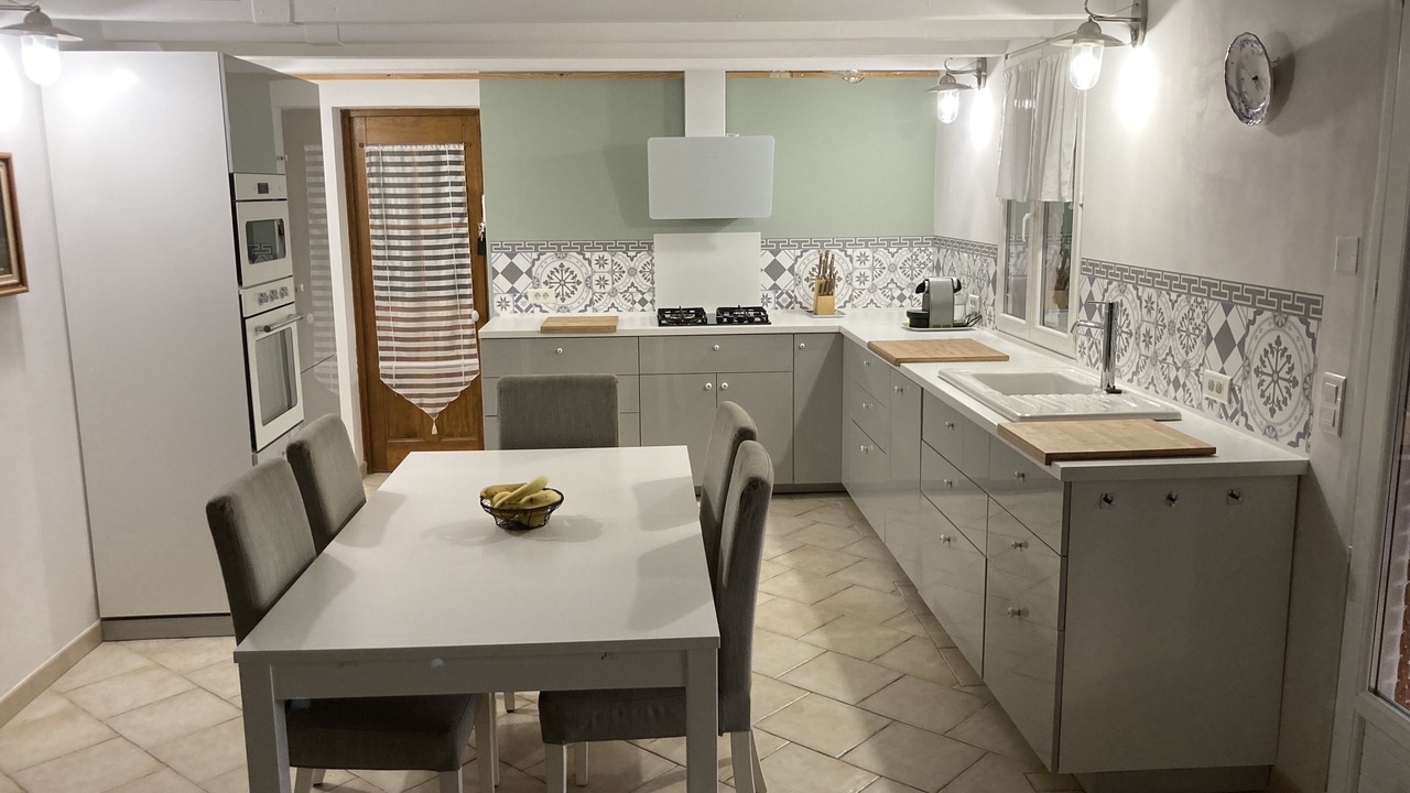 Photo of Kitchen in Caseneuve