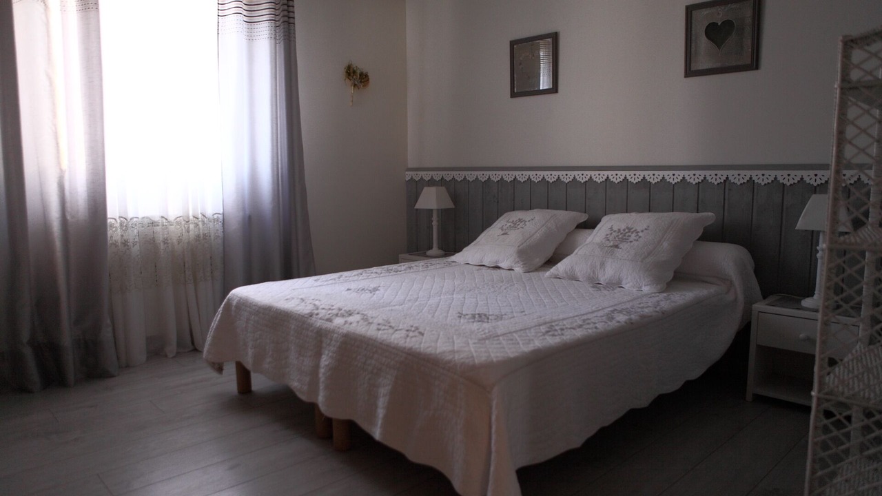 Photo of Bedroom in Caseneuve