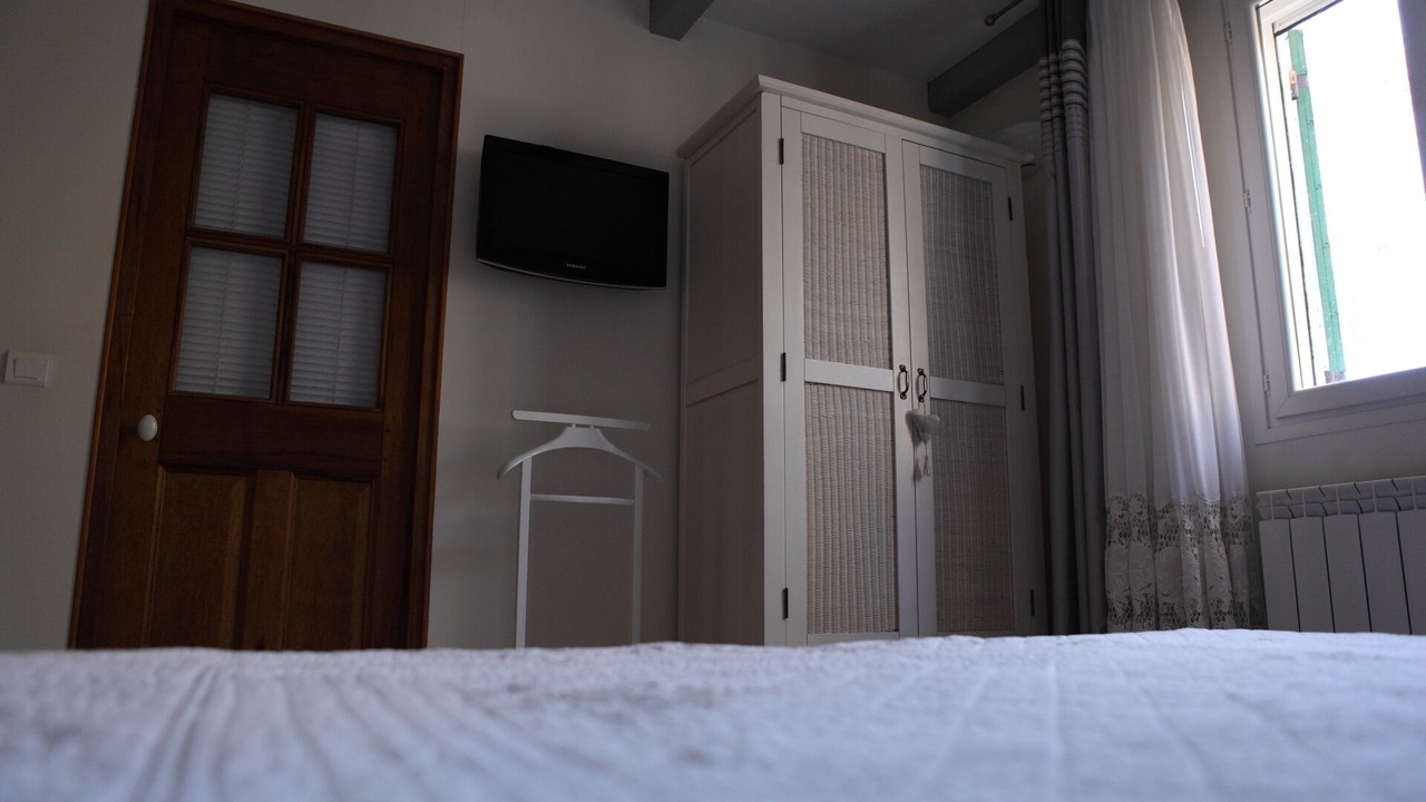 Photo of Bedroom in Caseneuve
