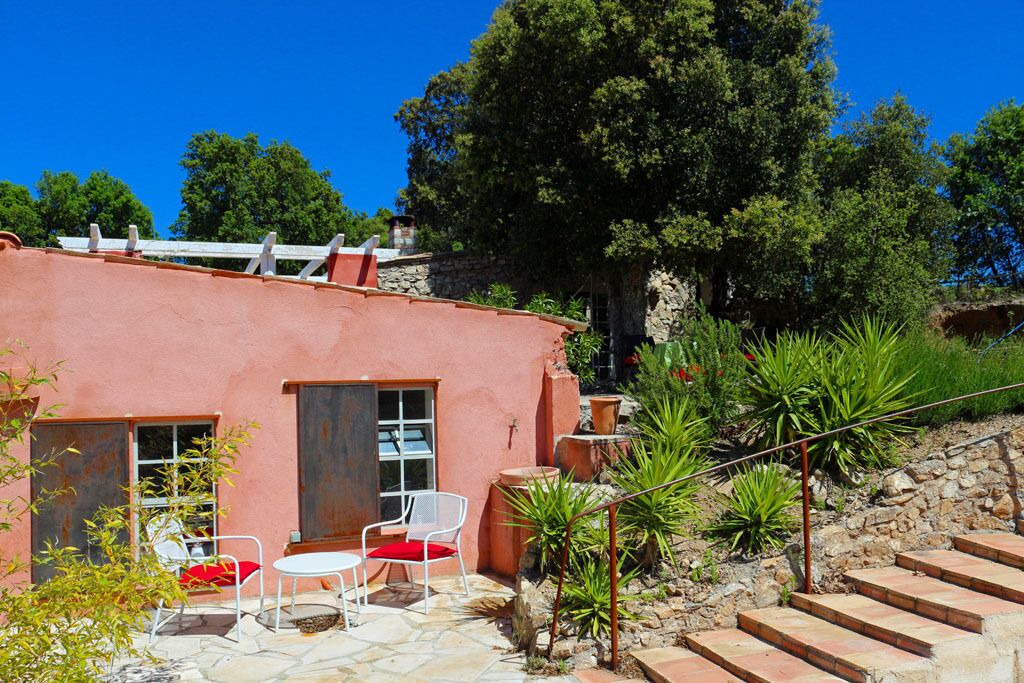 Photo of Patio Balcony in Plan-de-la-Tour