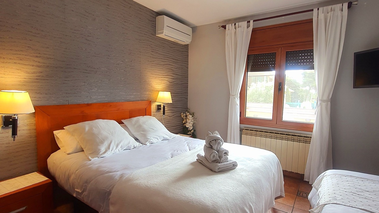 Photo of Bedroom in La Torre de Claramunt