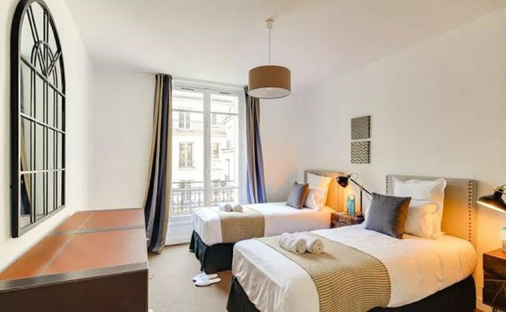 Photo of Bedroom in Champs-Elysees