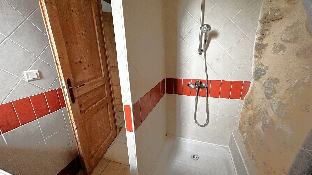 Photo of Bathroom in Espeluche