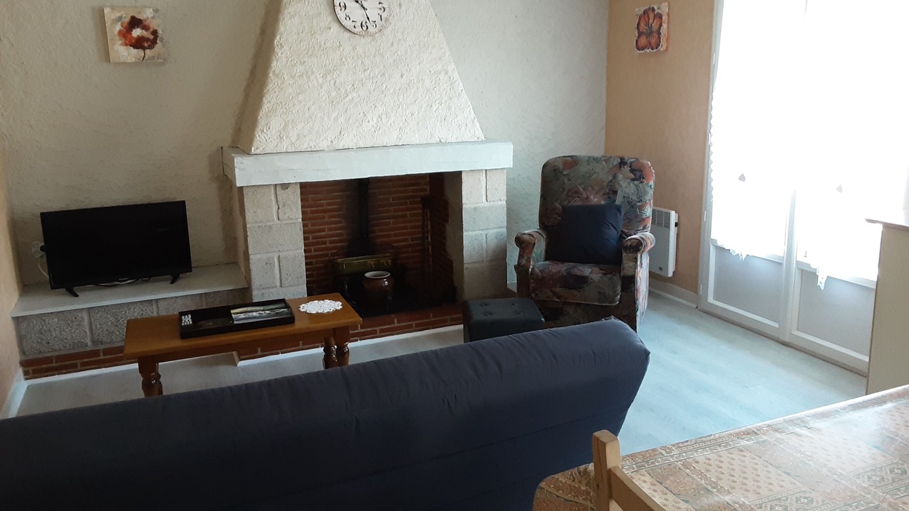 Photo of Livingroom in Lacapelle-Viescamp