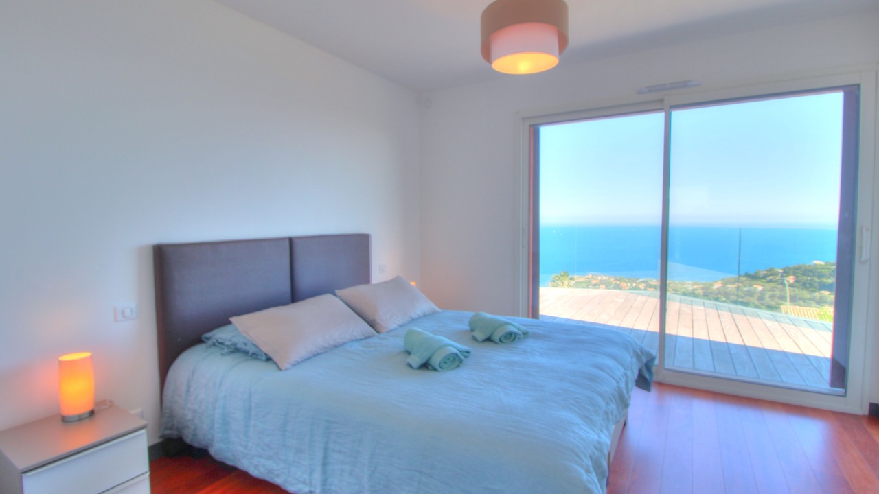 Photo of Bedroom in Les Issambres