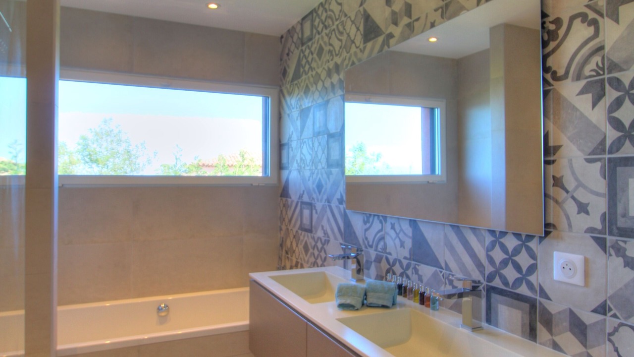 Photo of Bathroom in Les Issambres