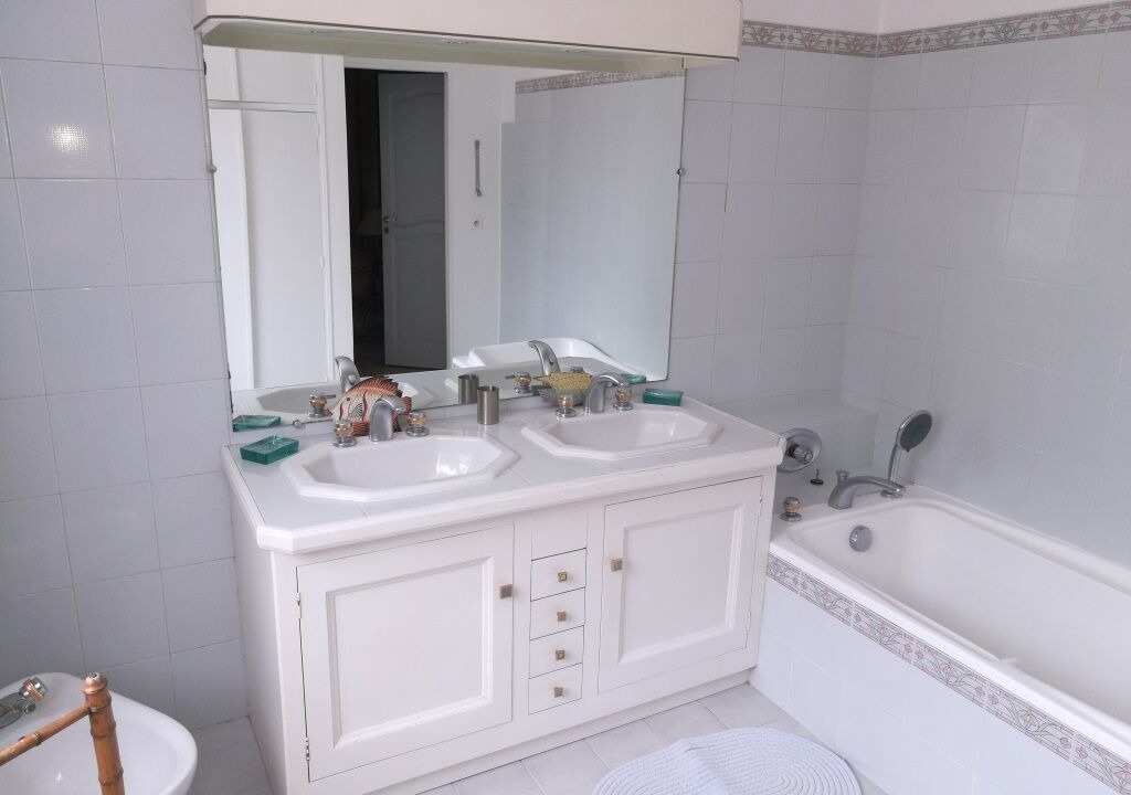 Photo of Bathroom in Centre Ville d'Ales