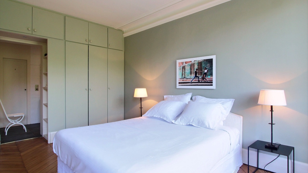 Photo of Bedroom in Sorbonne