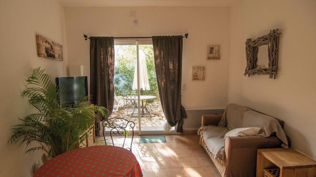 Photo of Livingroom in Saint-Just
