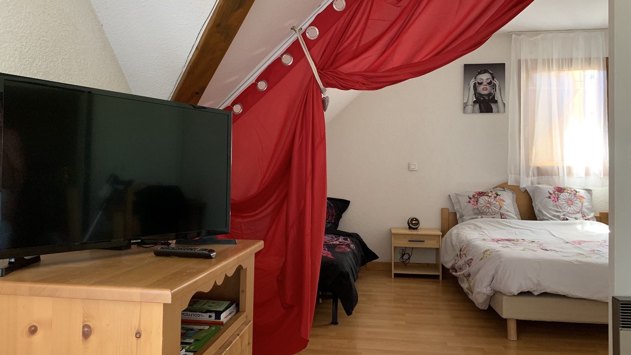 Photo of Bedroom in Giez