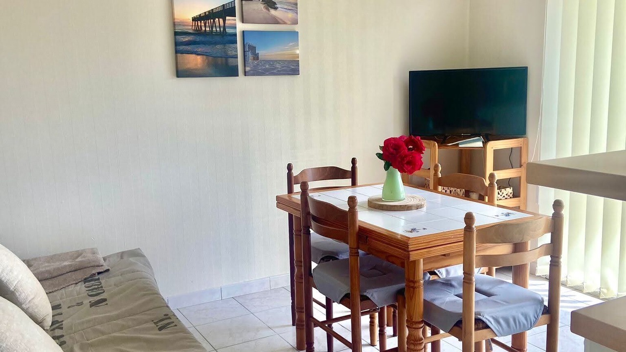 Photo of Livingroom in Lesparre-Medoc