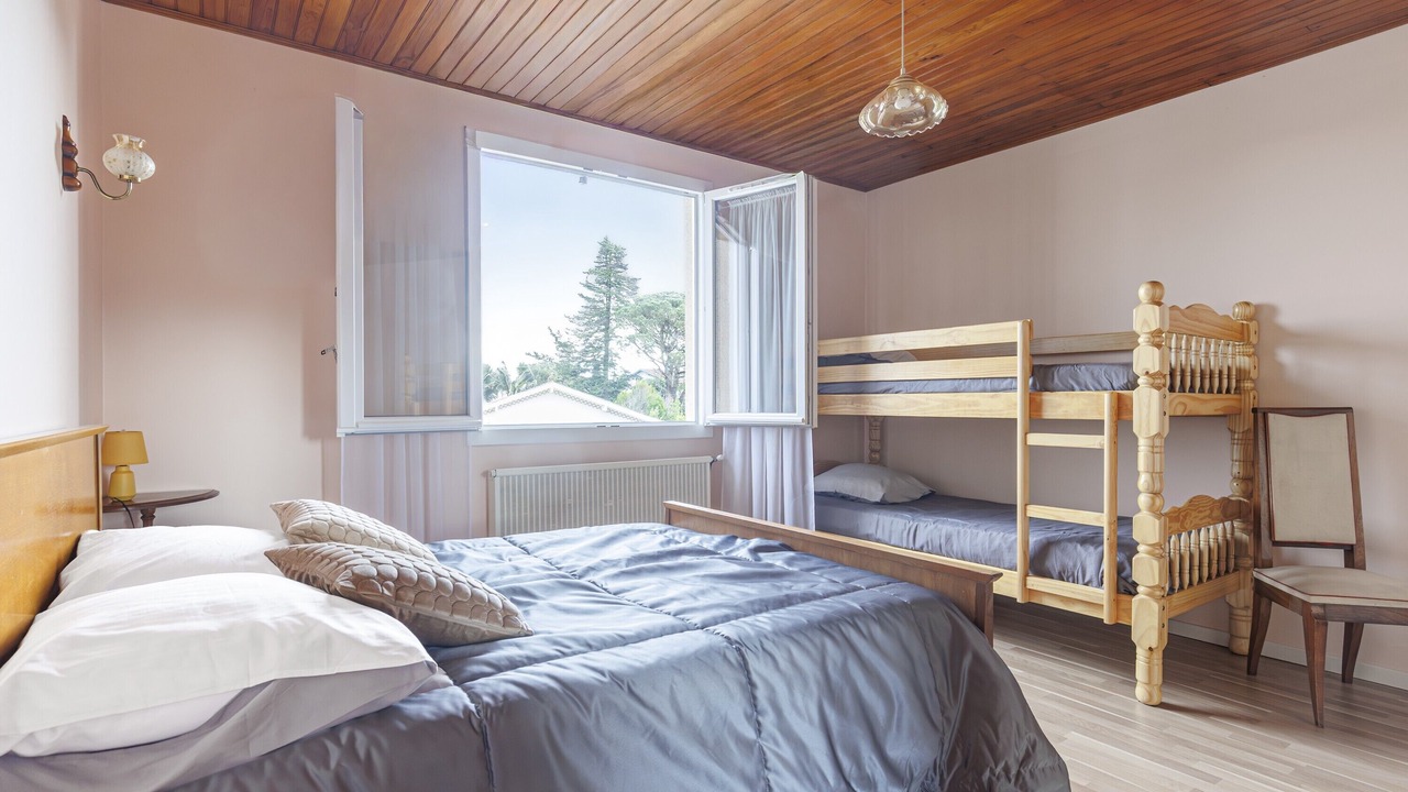 Photo of Bedroom in Saint-Vincent-de-Tyrosse