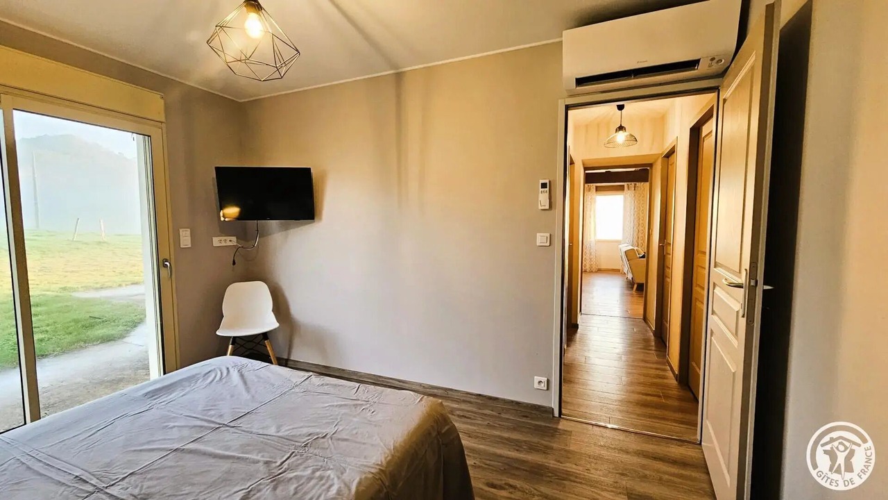 Photo of Bedroom in Vegennes