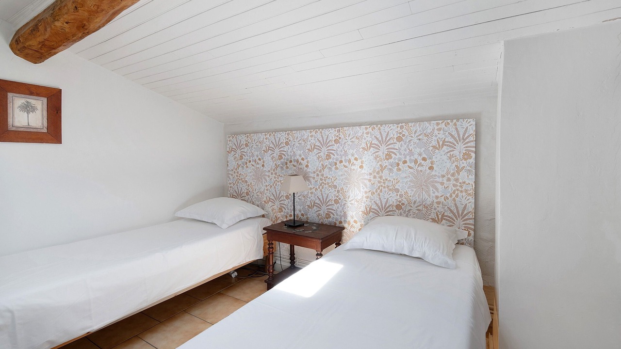 Photo of Bedroom in Varennes