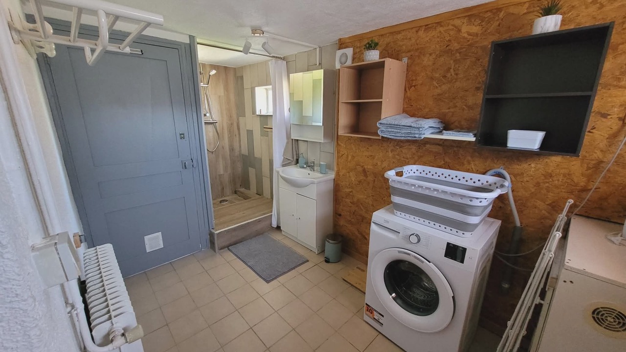 Photo of Bathroom in Loriol-sur-Drome