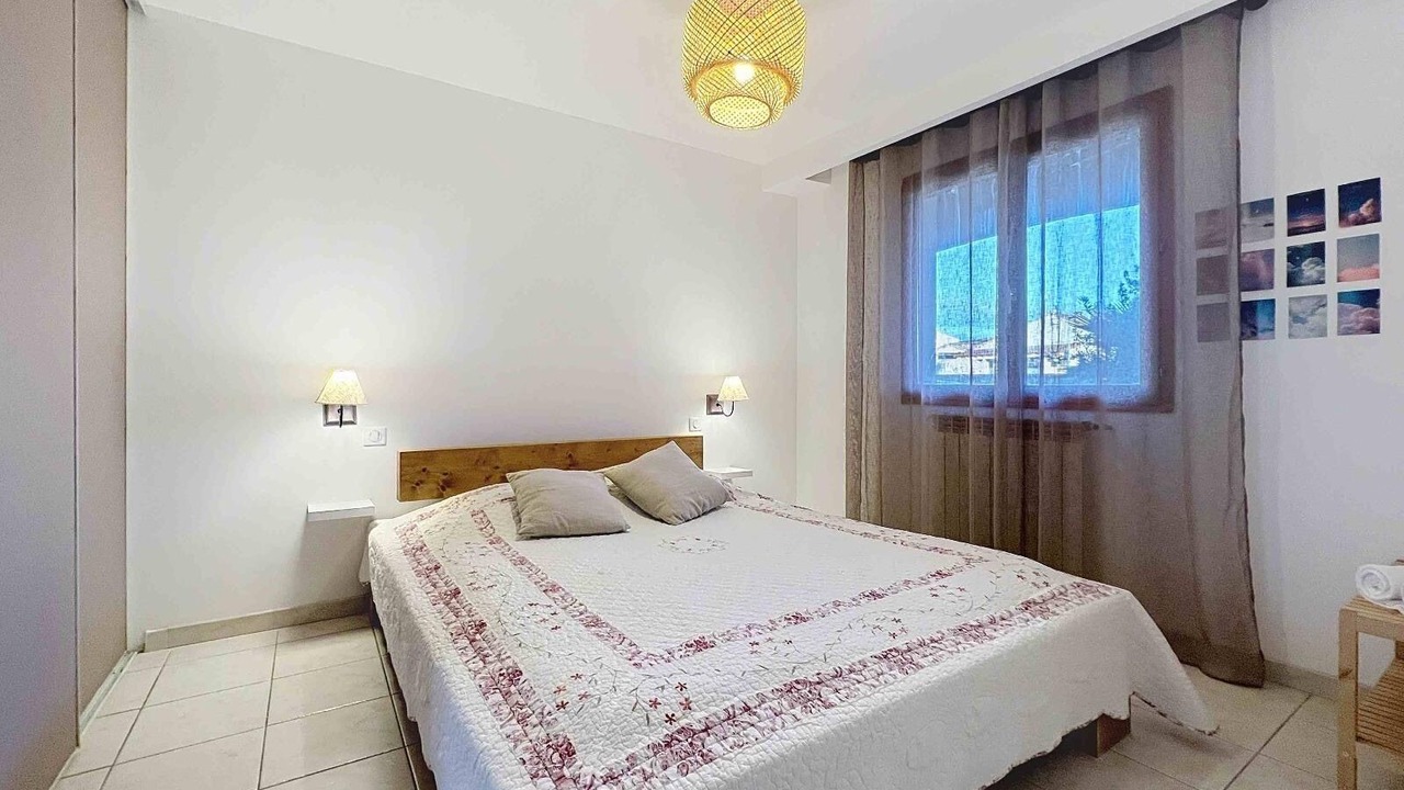 Photo of Bedroom in Vic-la-Gardiole