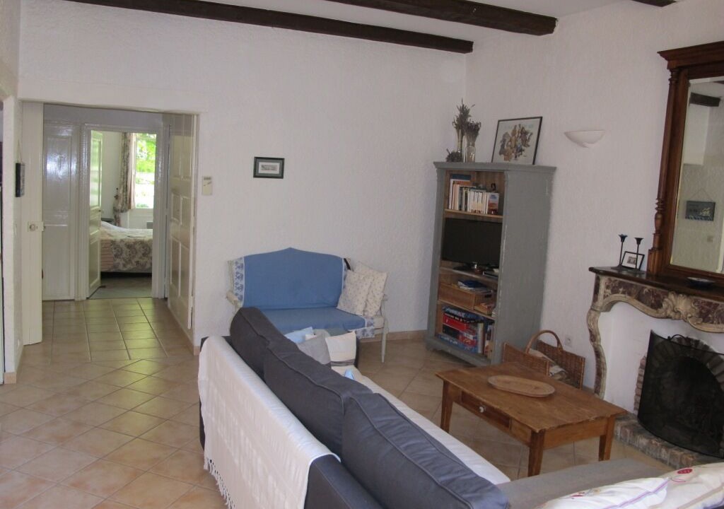Photo of Livingroom in Rustrel