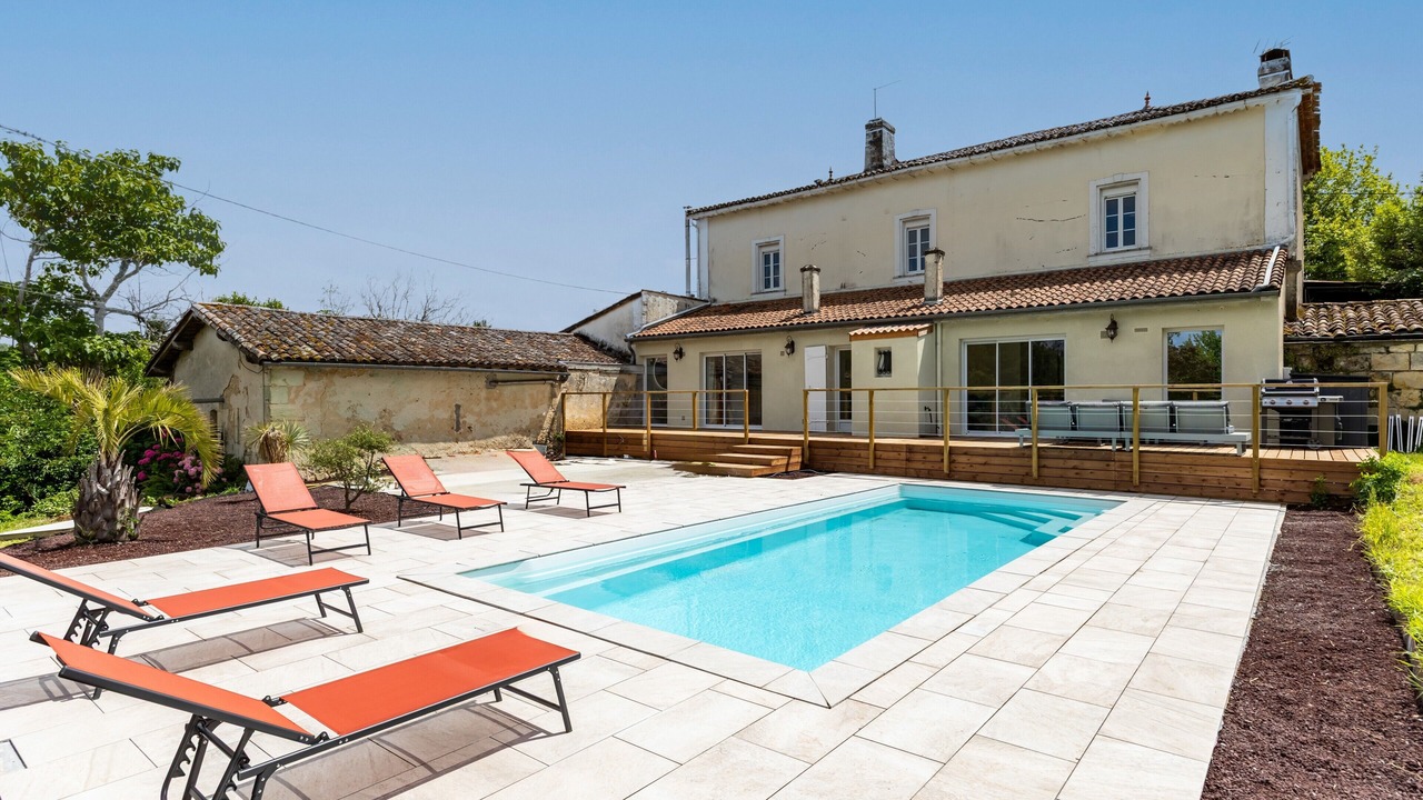 Photo of Outdoor in Carignan-de-Bordeaux
