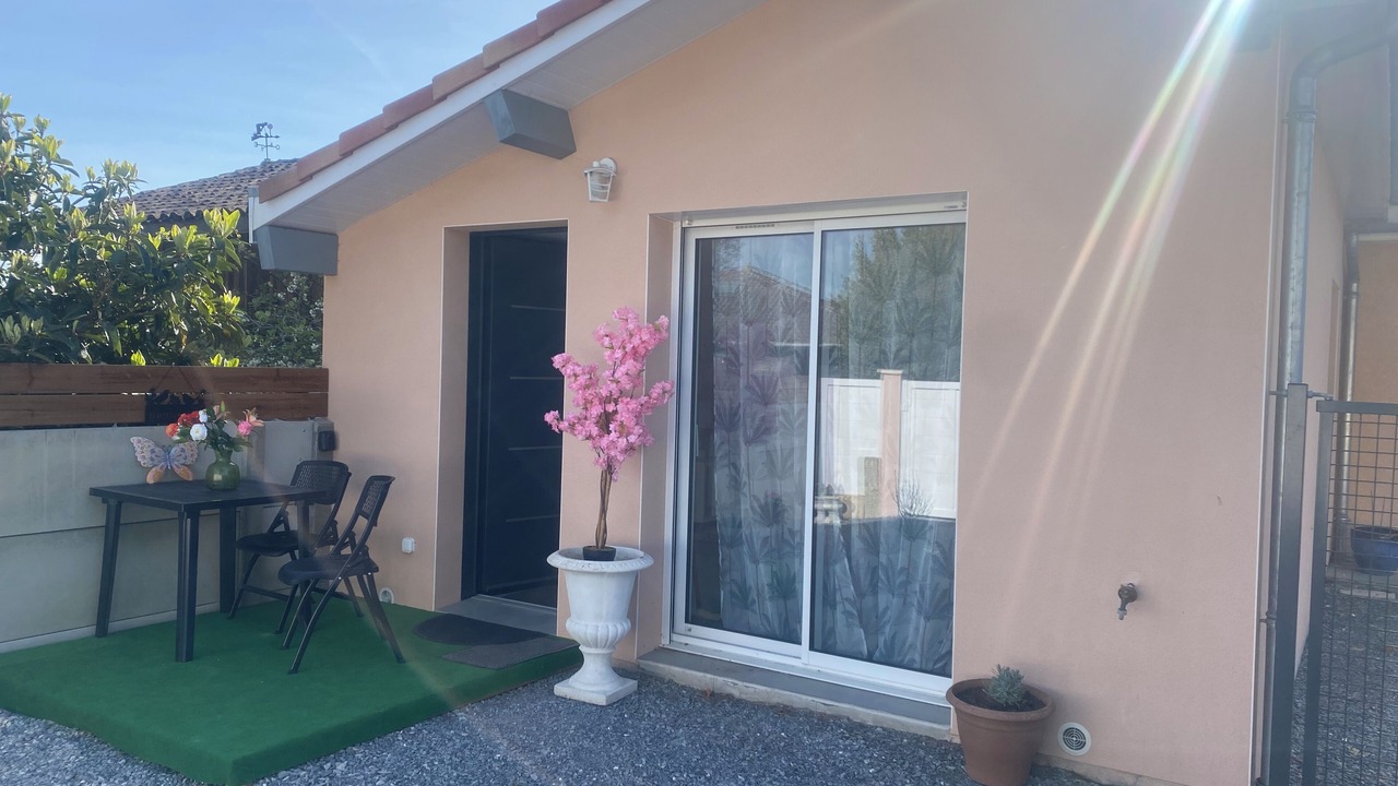 Photo of Outdoor in Saint-Vincent-de-Paul