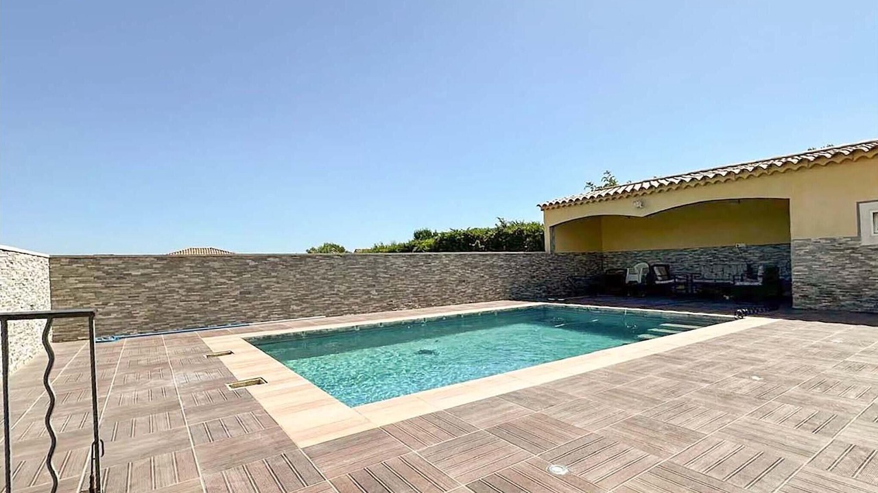 Photo of Outdoor in Rochefort-du-Gard