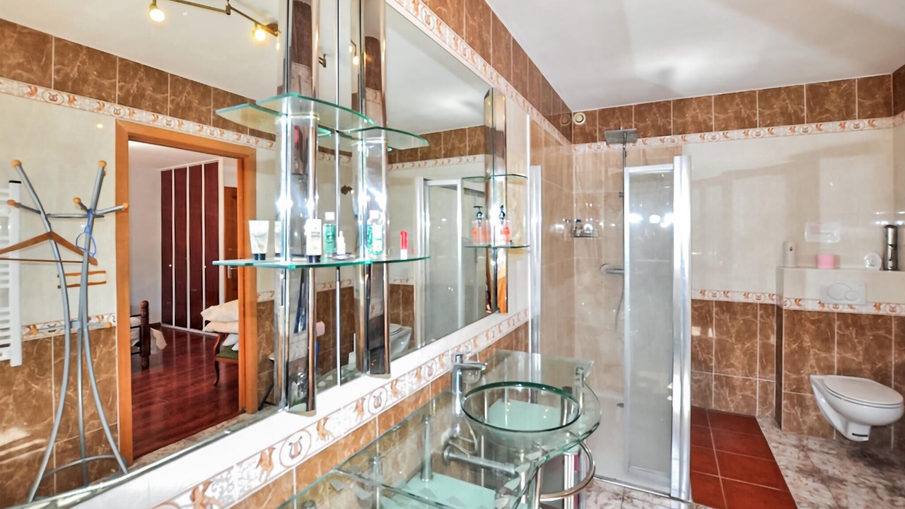 Photo of Bathroom in Laroque-des-Alberes