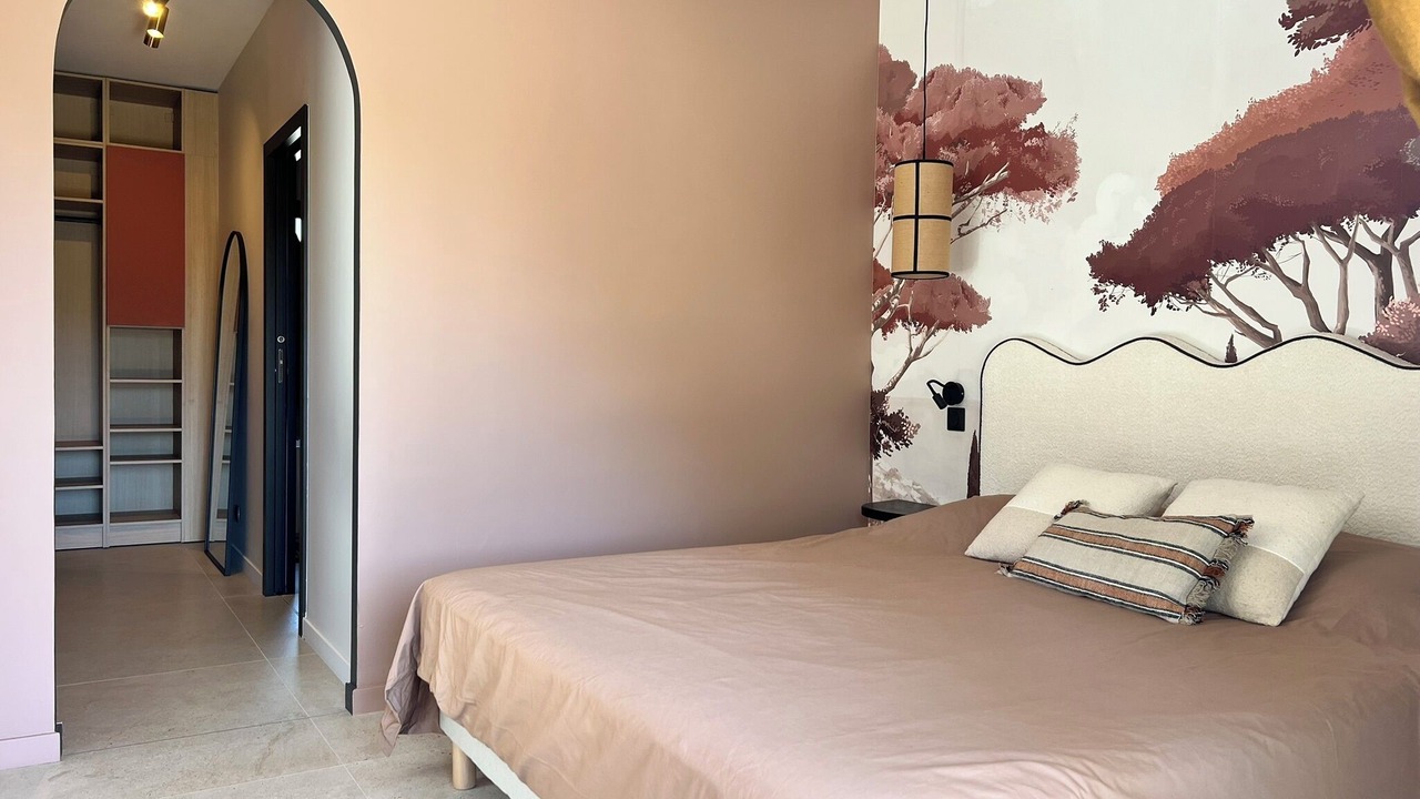Photo of Bedroom in Mios