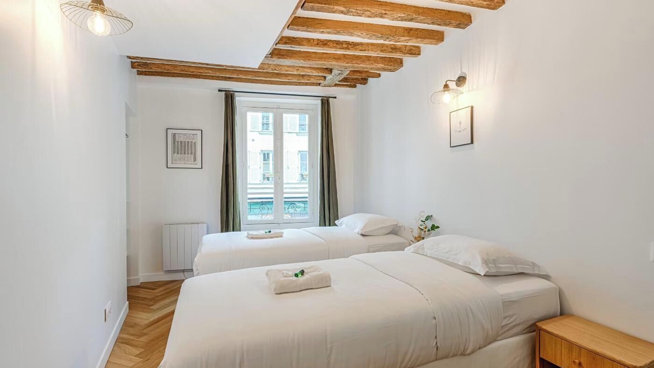 Photo of Bedroom in Val-de-Grace